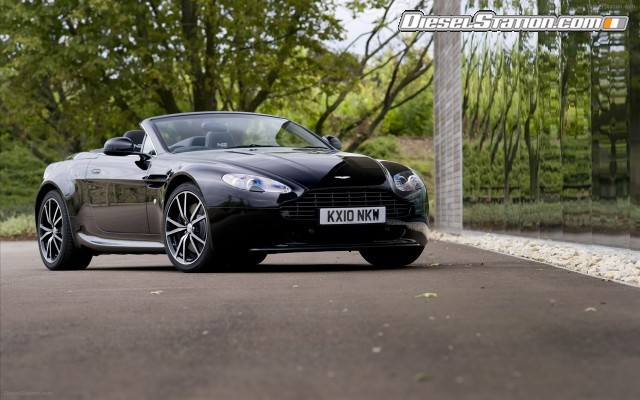 Aston Martin V8 Vantage N420 Roadster 2011 Widescreen Picture #28 Aston Martin V8 Vantage N420 Roadster 2011 Widescreen Picture #28